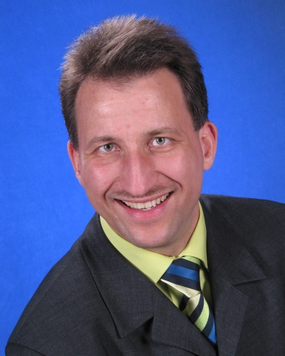 Dr.-Ing. Stefan Holzer